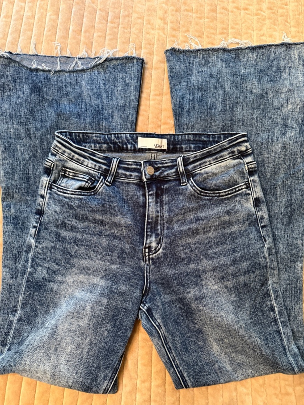 Vervet High-Rise Flare Jeans in Blue Wash NWOT 30